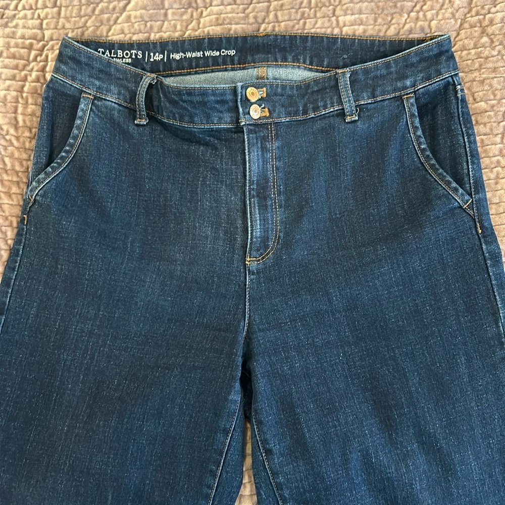NWOT crop-high rise stovepipe jeans